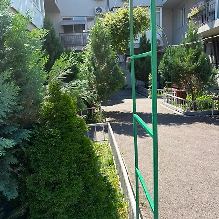 Grey Apartment-prelungirea Ghencea Appartement *